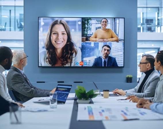 Consulting-UCaaS-450x566