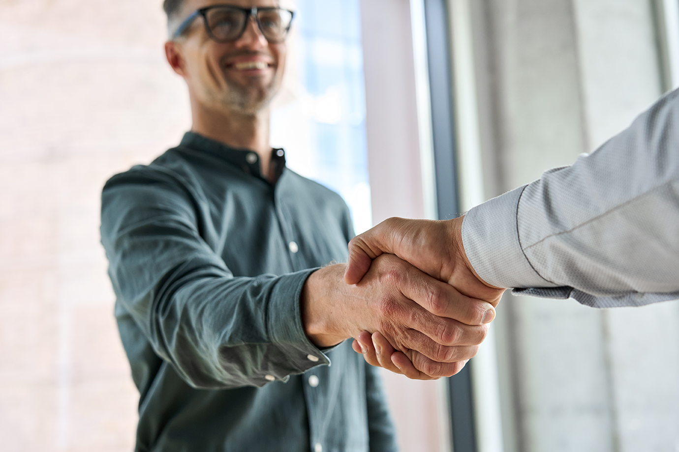partner-handshake